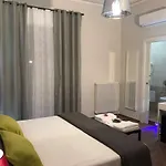Gia'notte Bb Centro By Elodeagroup Bed and Breakfast Σαλέρνο