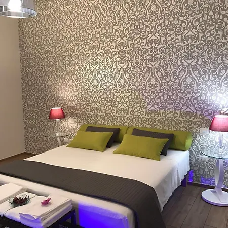Gia'notte Bb Centro By Elodeagroup Bed and Breakfast
