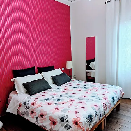 Gia'notte Bb Centro By Elodeagroup Bed and Breakfast Σαλέρνο
